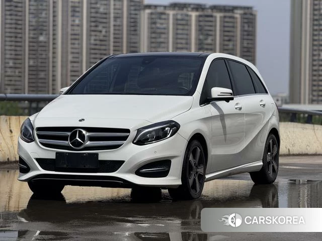 Mercedes-Benz Class B 2018 Белый из Китая, фото 3