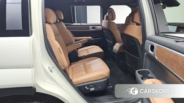 Hyundai Santa Fe (MX5) 2023 Жемчужный цвет из Кореи, фото 3