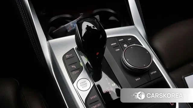 BMW 4 Series (G22) 2022 Черный из Кореи, фото 3