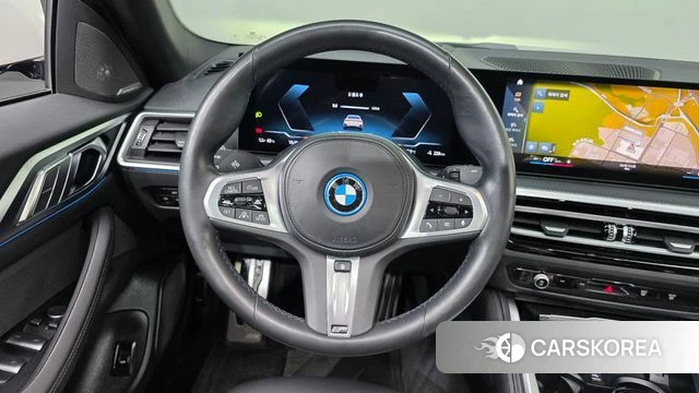 BMW i4 2022 Белый из Кореи, фото 3