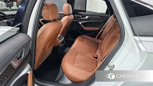 Audi A6 (C8) 2022 Белый из Кореи, фото 3
