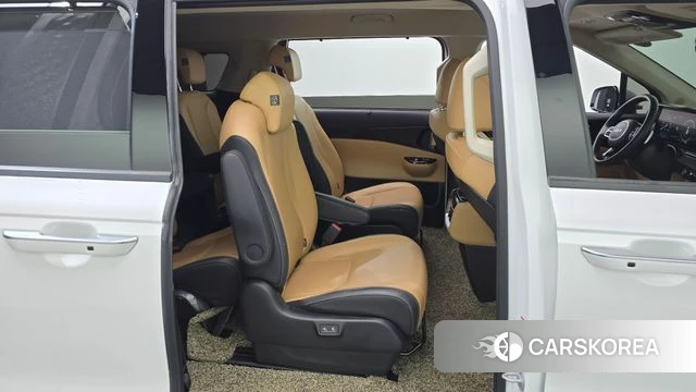 Kia Carnival 4th generation 2023 Белый из Кореи, фото 3