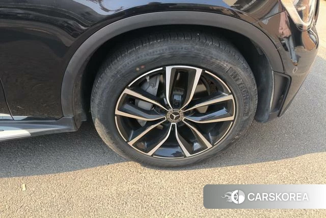 Mercedes-Benz GLC 2021 Черный из Китая, фото 3