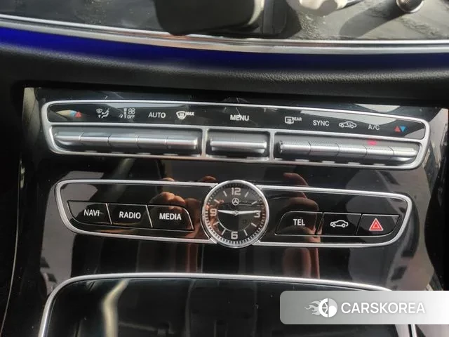 Mercedes-Benz E-Class W213 2020 Синий из Кореи, фото 3