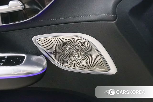 Mercedes-Benz EQE 2025 Черный из Китая, фото 3