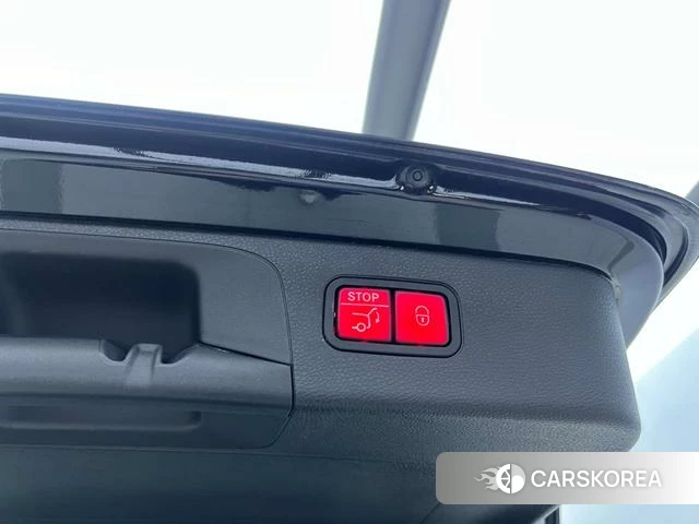Mercedes-Benz GLC 2022 Черный из Китая, фото 3