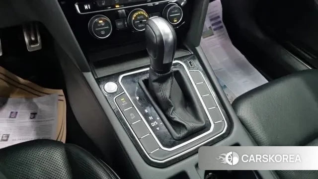 Volkswagen Arteon 2020 Белый из Кореи, фото 3