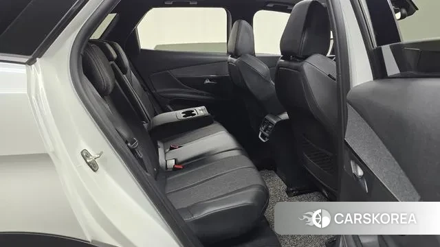 Peugeot 3008 second generation 2018 Белый из Кореи, фото 3