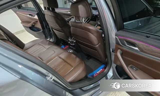 BMW 5 Series (G30) 2018 Небесно-голубой из Кореи, фото 3