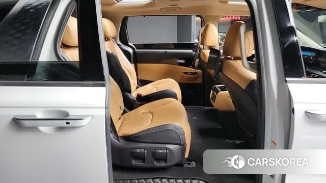 Kia Carnival 4th generation 2020 Белый из Кореи, фото 3