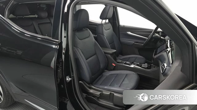 Chevrolet (GM Daewoo) Bolt EUV 2022 Черный из Кореи, фото 3