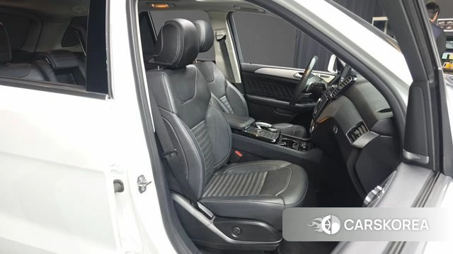 Mercedes-Benz GLE - Class W166 2018 Белый из Кореи, фото 3