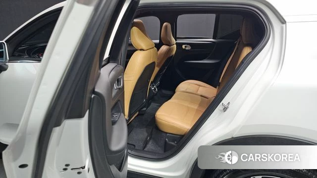 Volvo XC40 2020 Белый из Кореи, фото 3