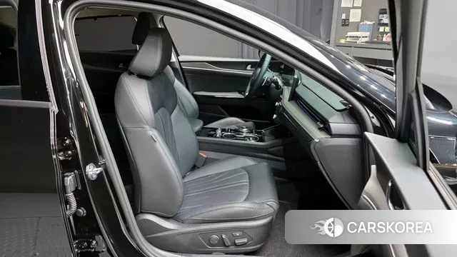 Kia The New K5 3rd generation 2025 Черный из Кореи, фото 3