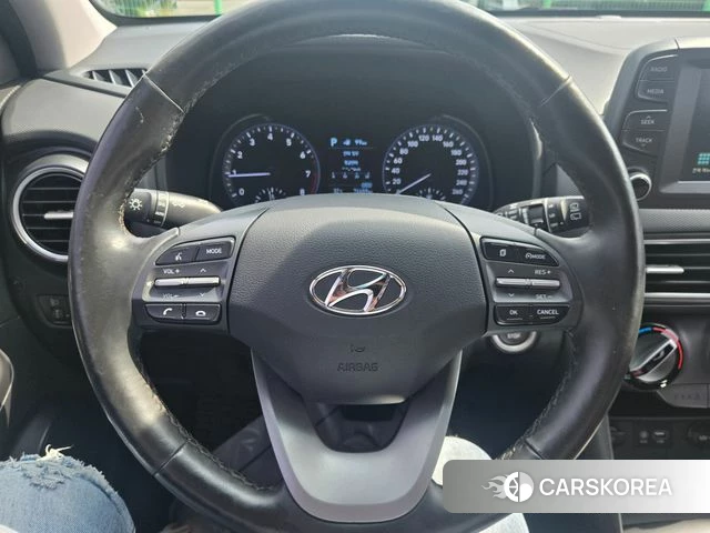 Hyundai Kona 2019 Черный из Кореи, фото 3