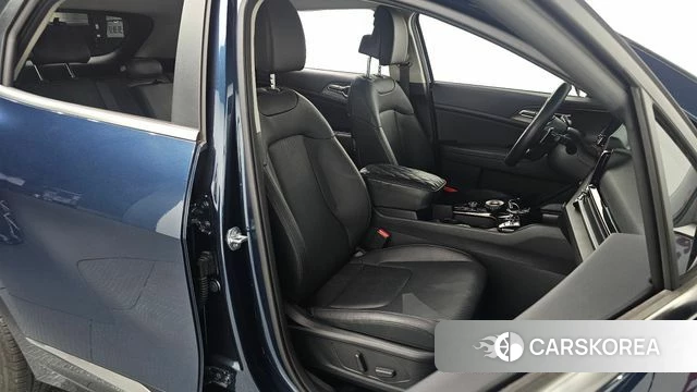 Kia Sportage 5th Generation Hybrid 2023 Синий из Кореи, фото 3