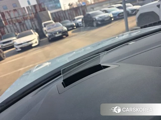 Volkswagen Tiguan second Generation 2023 Белый из Кореи, фото 3