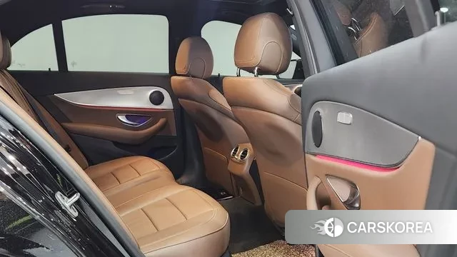 Mercedes-Benz E-Class W213 2020 Черный из Кореи, фото 3