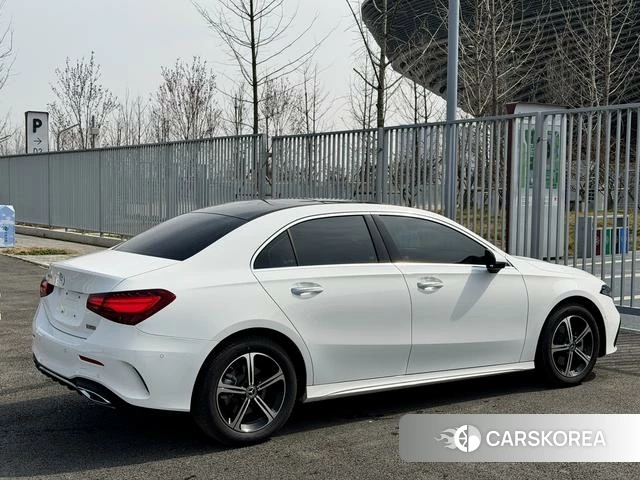 Mercedes-Benz Class A 2025 Белый из Китая, фото 3