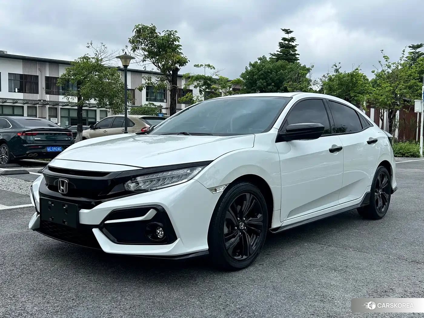 Honda Civic 2022 Белый из Китая, фото 3
