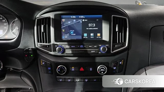 Hyundai The New Grand Starex 2019 Желтый из Кореи, фото 3