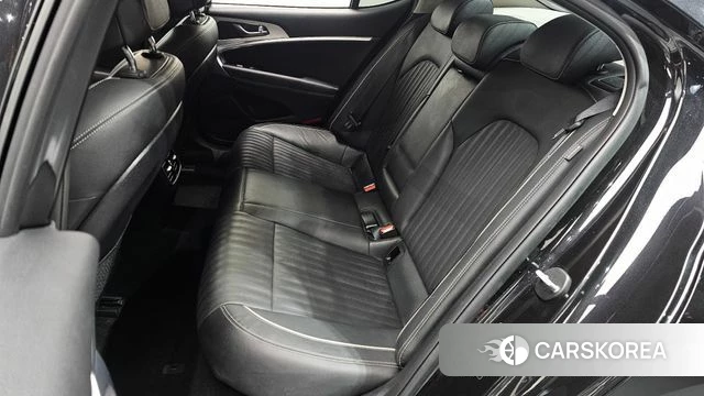 Genesis G70 2018 Черный из Кореи, фото 3