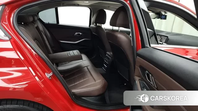 BMW 3 Series (G20) 2019 Красный из Кореи, фото 3