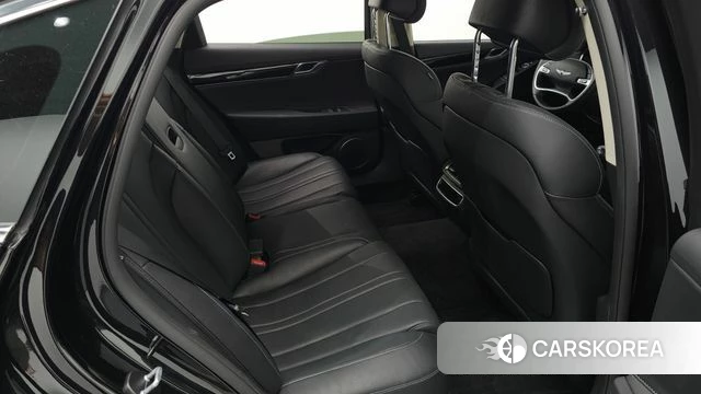 Genesis G80 (RG3) 2023 Черный из Кореи, фото 3