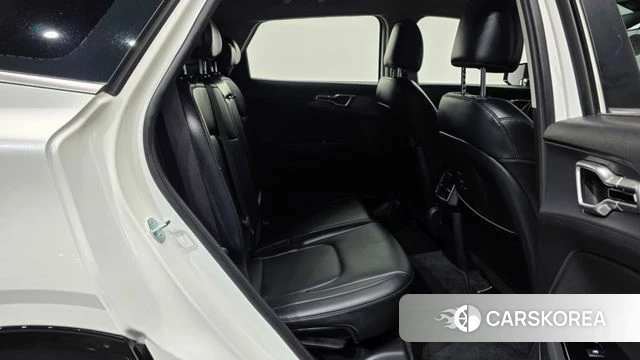 Kia Sportage 5th Generation 2023 Белый из Кореи, фото 3