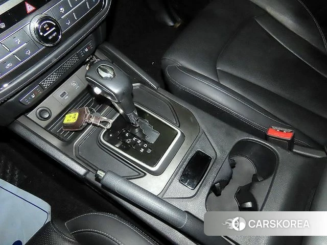 Ssangyong Rexton Sports 2019 Серебристо-серый из Кореи, фото 3