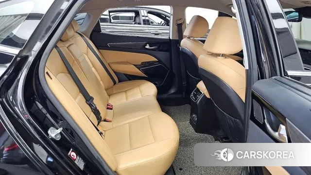 Kia K7 Premier Hybrid 2021 Черный из Кореи, фото 3