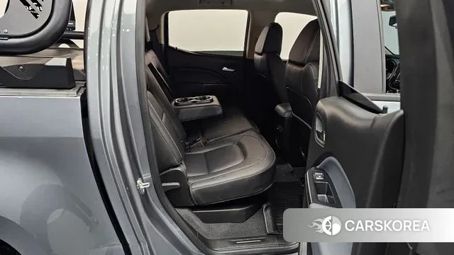 Chevrolet (GM Daewoo) Real New Colorado 2021 Серый из Кореи, фото 3