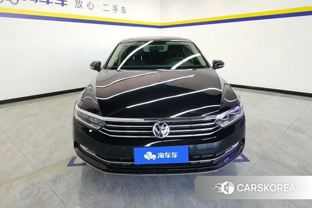 Volkswagen Magotan 2018 Черный из Китая, фото 3