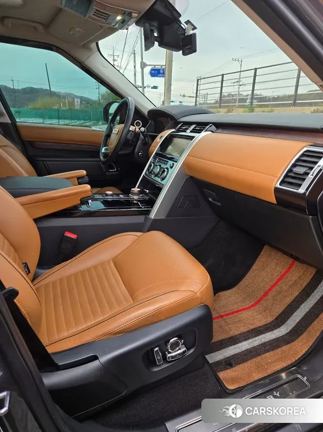 Land Rover Discovery 5 2019 Серый из Кореи, фото 3
