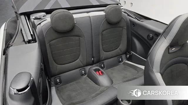 Mini Cooper S Convertible 2022 Серебристо-серый из Кореи, фото 3