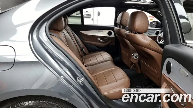 Mercedes-Benz E-Class W213 2020 Серый из Кореи, фото 3