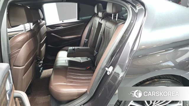 BMW 5 Series (G30) 2019 Серый из Кореи, фото 3