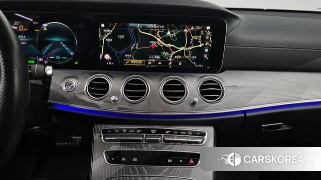 Mercedes-Benz E-Class W213 2023 Черный из Кореи, фото 3