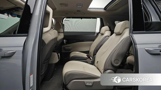Kia The New Carnival 4th Generation 2024 Серебристо-серый из Кореи, фото 3