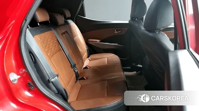 Ssangyong Tivoli Armor 2018 Красный из Кореи, фото 3