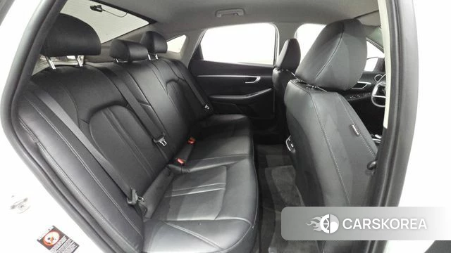 Hyundai Sonata (DN8) 2023 Белый из Кореи, фото 3