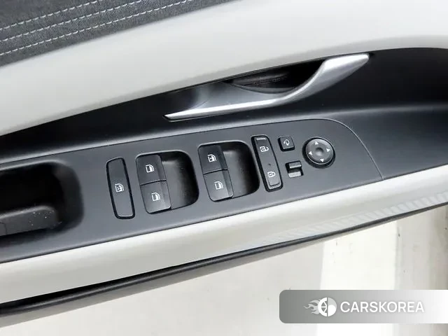 Hyundai Avante Hybrid (CN7) 2022 Серый из Кореи, фото 3