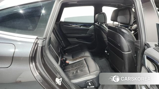 BMW 6 Series GT (G32) 2023 Серый из Кореи, фото 3