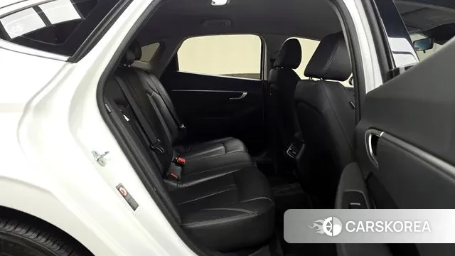 Hyundai Sonata (DN8) 2022 Белый из Кореи, фото 3