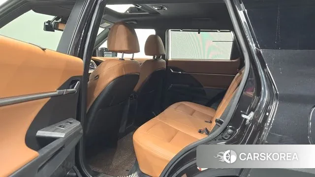 Ssangyong Torres 2023 Черный из Кореи, фото 3