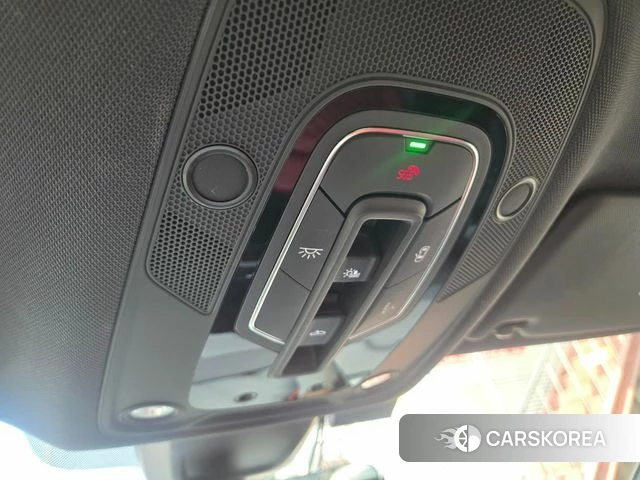 Audi SQ5 (FY) 2023 Серебристо-серый из Кореи, фото 3