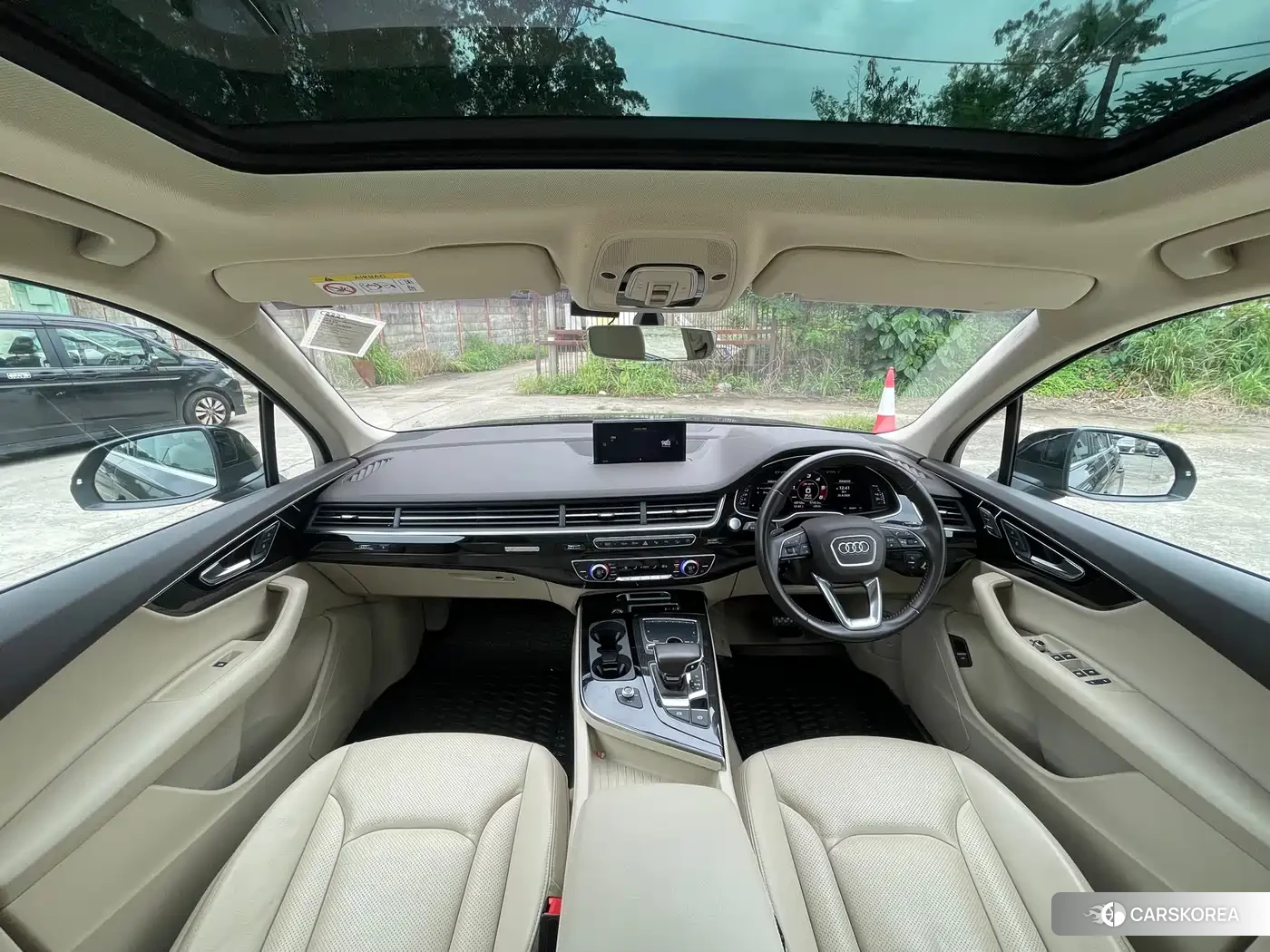 Audi Q7 2019 Черный из Китая, фото 3