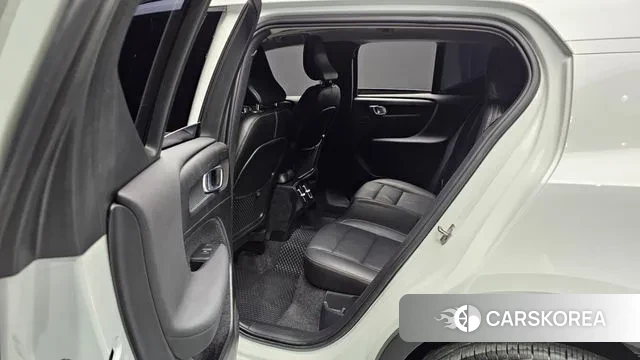 Volvo XC40 2018 Белый из Кореи, фото 3