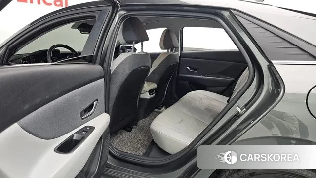 Hyundai Avante (CN7) 2021 Серый из Кореи, фото 3