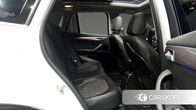 BMW X1 (F48) 2021 Белый из Кореи, фото 3